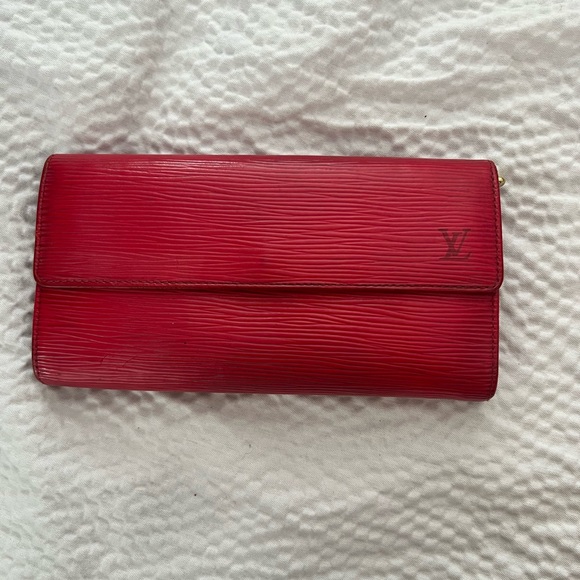 LV red epi long wallet - Picture 1 of 16